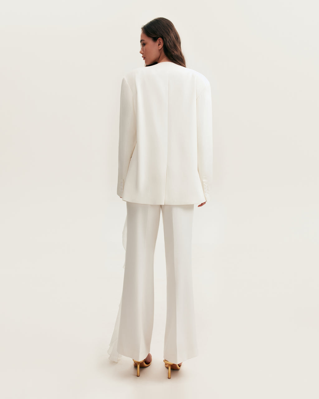 High-rise white suit pants, Xo Xo