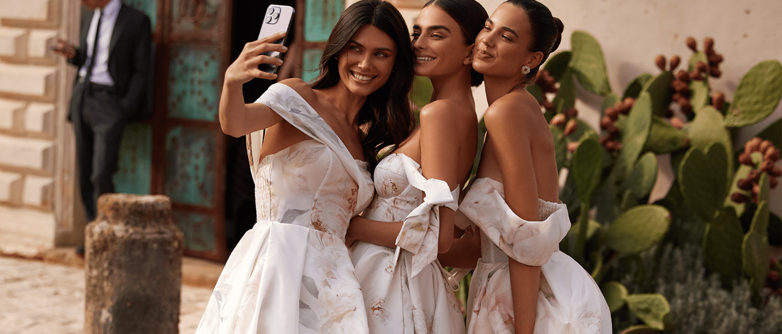 trending prom dresses 2024