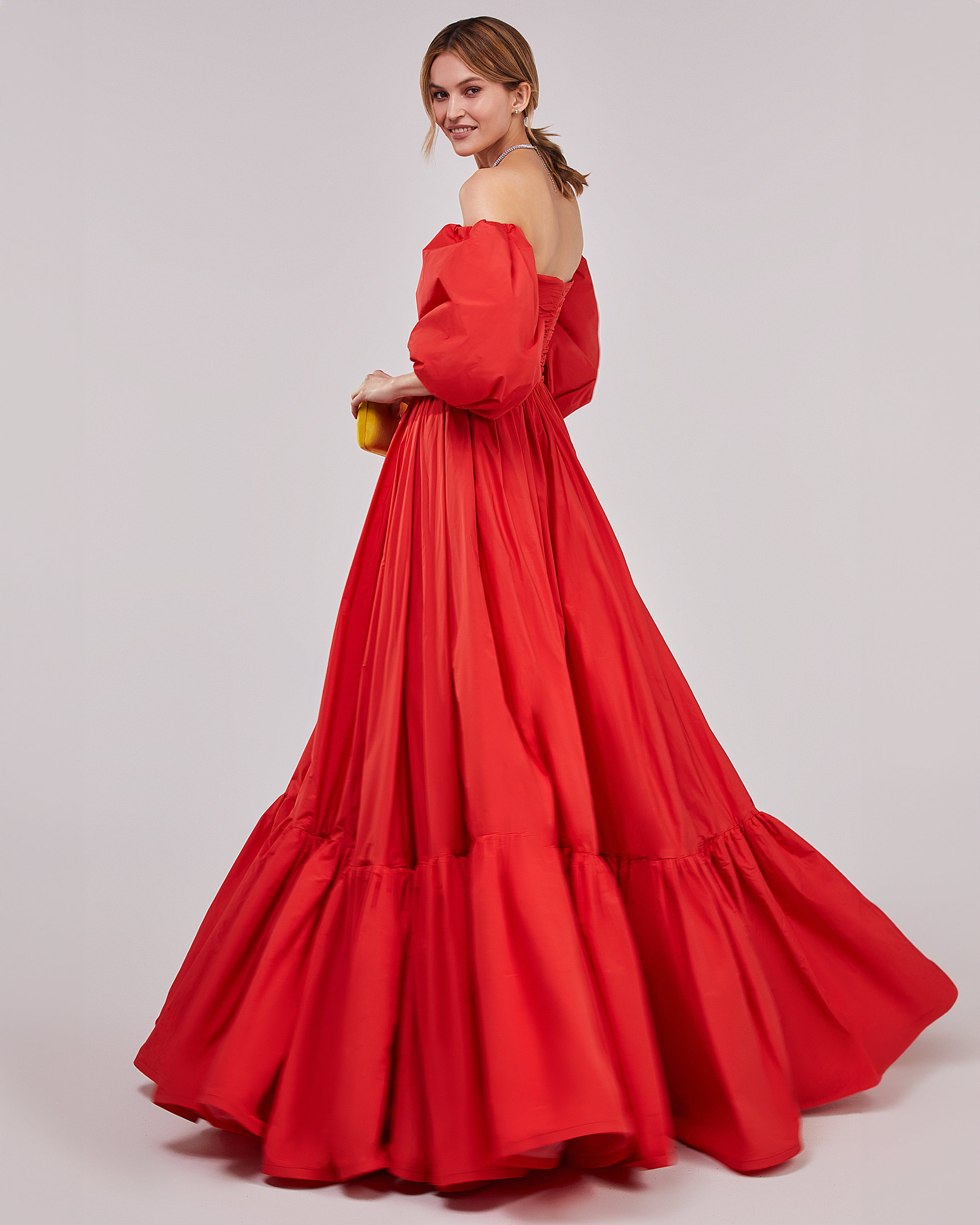 Carmen puffy dress with voluminous off-the-shoulder sleeves