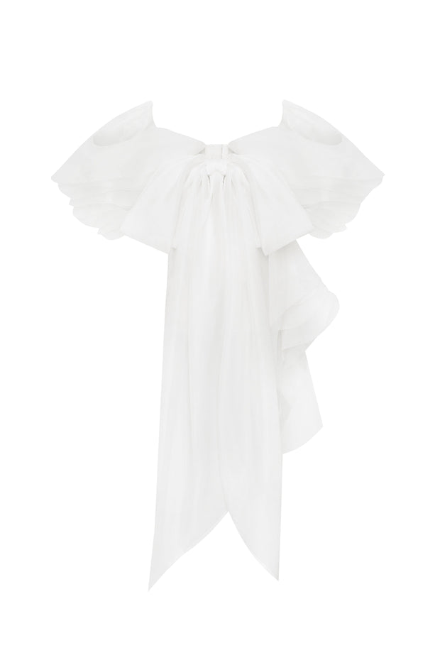 Dreamy blouse with meringue flounces in white