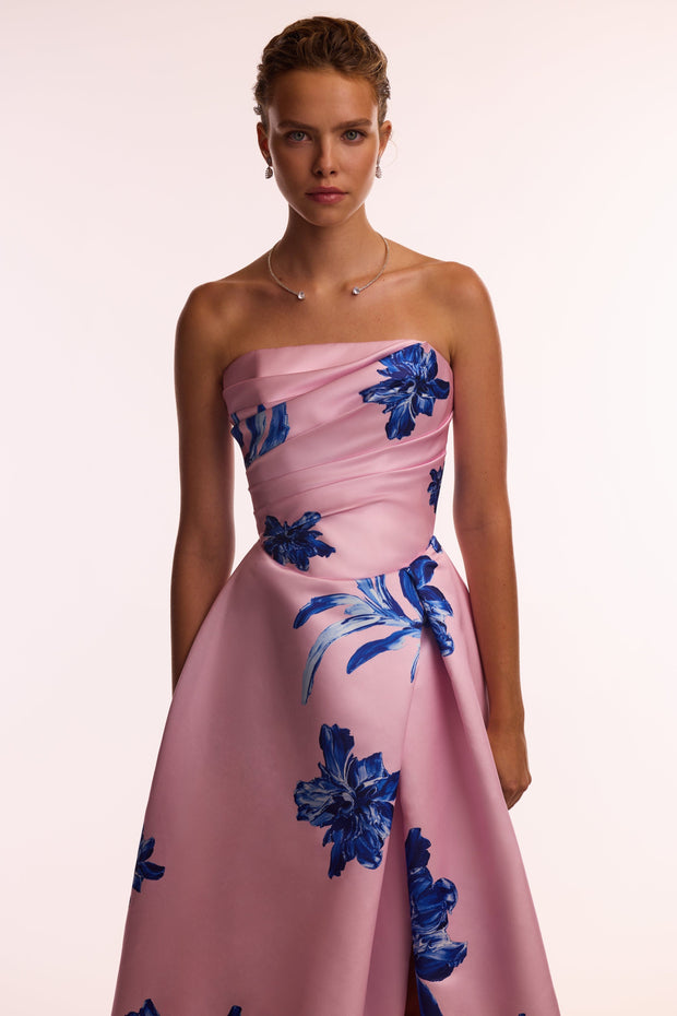 Dainty pink A-line maxi dress with blue-flowered pattern, Glow-Up