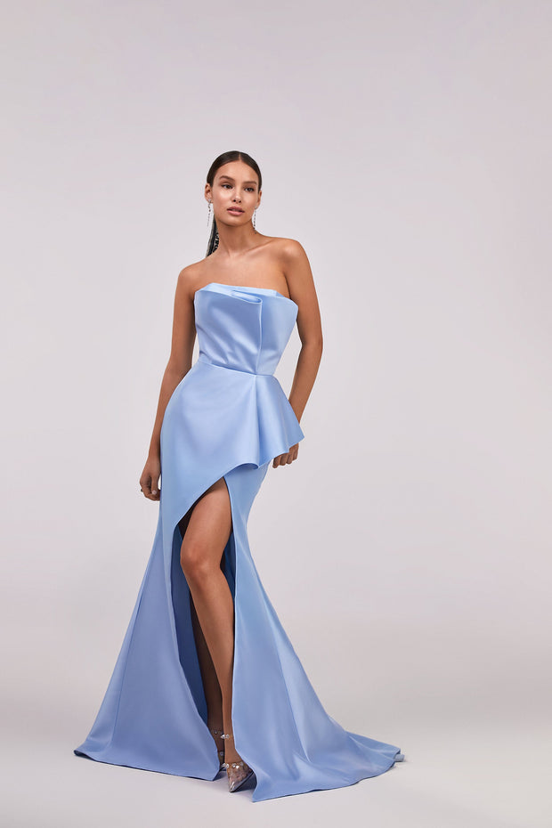 Delicate Front Cutout Dress - Milla