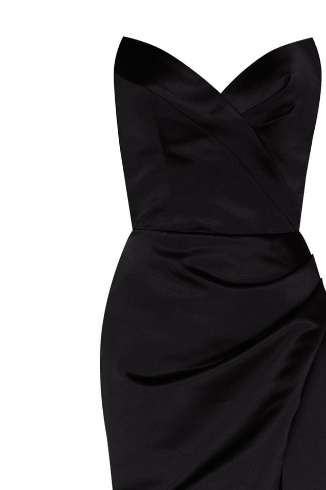 Black Strapless evening gown with thigh slit - Milla